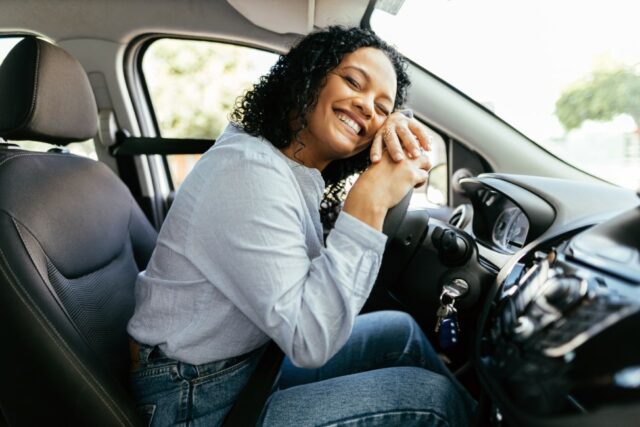 bien choisir sa première voiture avec un contrôle technique à jour